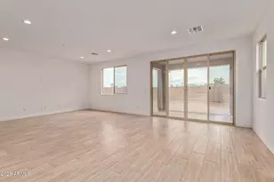 5442 W Manzanita Dr, Glendale, AZ 85302 - Photo 5