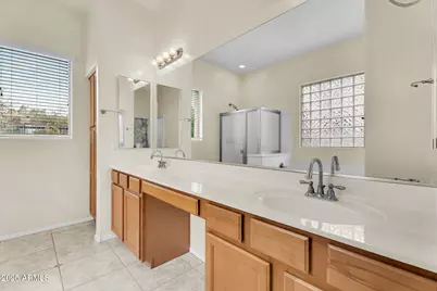 7723 S 39th Way, Phoenix, AZ 85042 - Photo 17