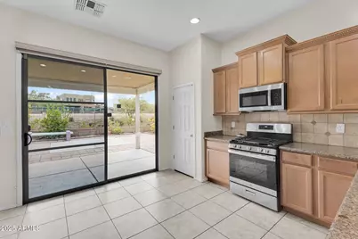 7723 S 39th Way, Phoenix, AZ 85042 - Photo 11