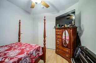 8557 W Malapai Dr, Peoria, AZ 85345 - Photo 33