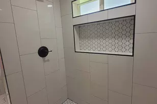 4028 E Edgemont Ave, Phoenix, AZ 85008 - Photo 23