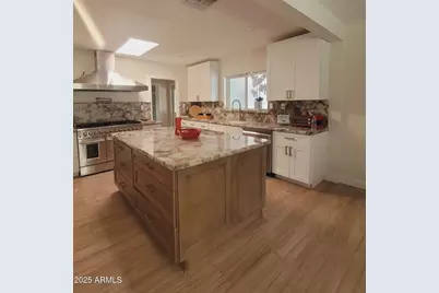 4028 E Edgemont Avenue, Phoenix, AZ 85008 - Photo 5