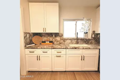 4028 E Edgemont Avenue, Phoenix, AZ 85008 - Photo 7