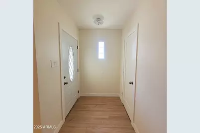 4028 E Edgemont Avenue, Phoenix, AZ 85008 - Photo 15