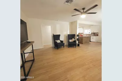 4028 E Edgemont Avenue, Phoenix, AZ 85008 - Photo 13