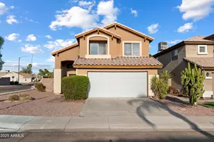 18823 N 39th Way, Phoenix, AZ 85050 - Photo 1