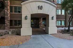 5450 E Deer Valley Dr, Phoenix, AZ 85054 - Photo 19