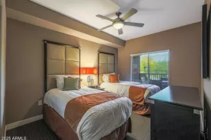 5450 E Deer Valley Dr, Phoenix, AZ 85054 - Photo 15