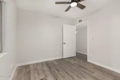 8225 E Thomas Road, Scottsdale, AZ 85251 - Photo 17