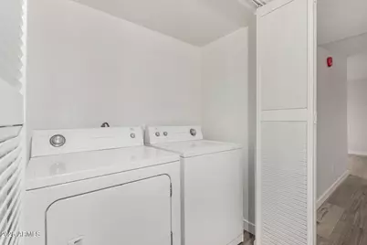 8225 E Thomas Road, Scottsdale, AZ 85251 - Photo 21