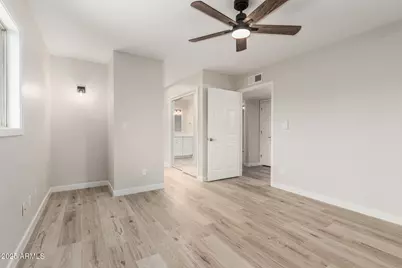 8225 E Thomas Road, Scottsdale, AZ 85251 - Photo 13