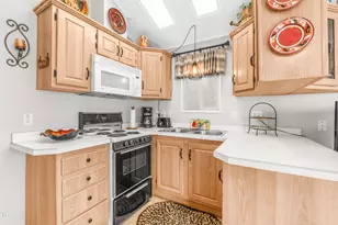 425 Ironstone Dr, Apache Junction, AZ 85119 - Photo 11