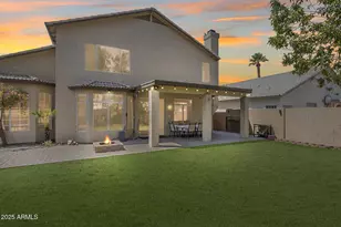 13888 W Wilshire Dr, Goodyear, AZ 85395 - Photo 59