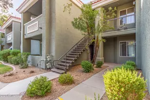 2929 W Yorkshire Dr, Phoenix, AZ 85027 - Photo 1