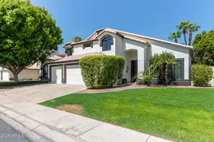 814 S Copper Key Ct, Gilbert, AZ 85233 - Photo 3