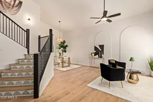 814 S Copper Key Ct, Gilbert, AZ 85233 - Photo 9