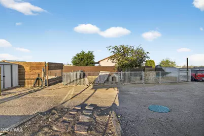 30418 W Pierce Street, Buckeye, AZ 85396 - Photo 33