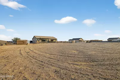 30418 W Pierce Street, Buckeye, AZ 85396 - Photo 39