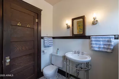 70 W Lynwood Street, Phoenix, AZ 85003 - Photo 31