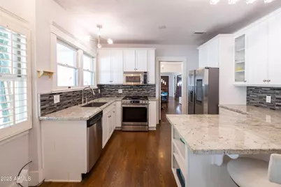 70 W Lynwood Street, Phoenix, AZ 85003 - Photo 21