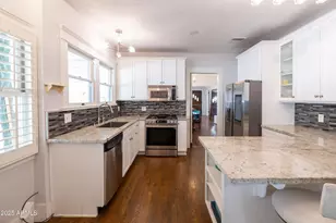 70 W Lynwood St, Phoenix, AZ 85003 - Photo 21