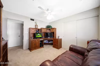 4333 W Echo Lane, Glendale, AZ 85302 - Photo 13