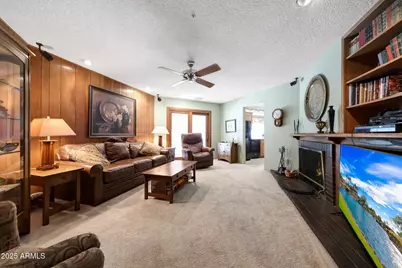 4333 W Echo Lane, Glendale, AZ 85302 - Photo 3