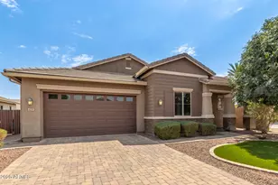 439 E Las Colinas Pl, Chandler, AZ 85249 - Photo 1