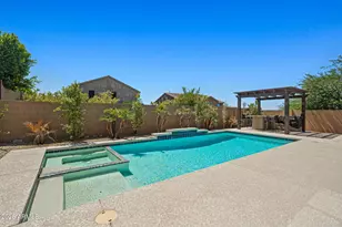 2929 W Amber Sun Dr, Phoenix, AZ 85085 - Photo 11