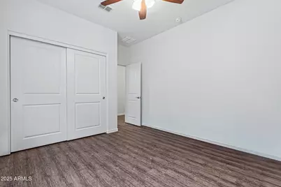 2929 W Amber Sun Drive, Phoenix, AZ 85085 - Photo 17