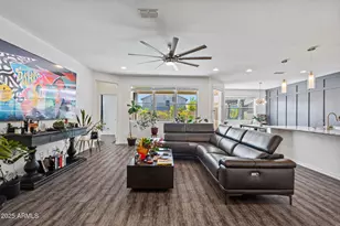 2929 W Amber Sun Dr, Phoenix, AZ 85085 - Photo 13