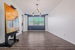 2929 W Amber Sun Dr, Phoenix, AZ 85085 - Photo 7