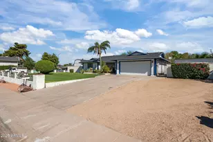 5244 W Waltann Ln, Glendale, AZ 85306 - Photo 9