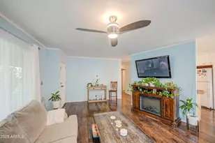 15601 N 19th Ave, Phoenix, AZ 85023 - Photo 9