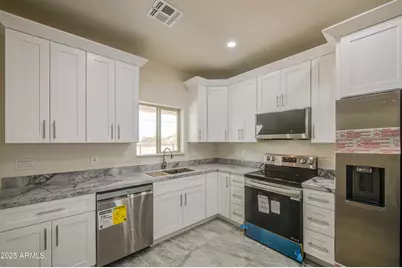 3110 W Tollan Drive, Eloy, AZ 85131 - Photo 11