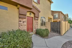 2250 E Deer Valley Dr, Phoenix, AZ 85024 - Photo 1