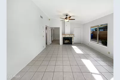 4901 W Gelding Drive, Glendale, AZ 85306 - Photo 3