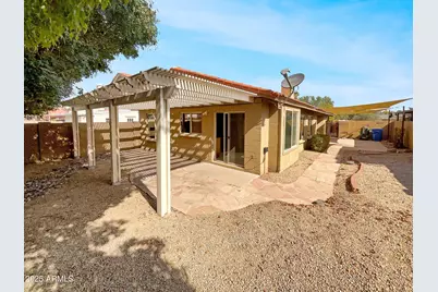 4901 W Gelding Drive, Glendale, AZ 85306 - Photo 23