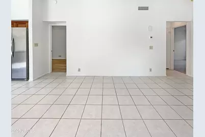 4901 W Gelding Drive, Glendale, AZ 85306 - Photo 11