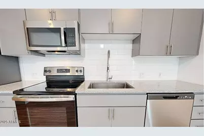 26800 N 27th Avenue, Phoenix, AZ 85085 - Photo 3