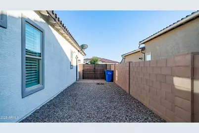 2086 E Trigger Way, Gilbert, AZ 85297 - Photo 33