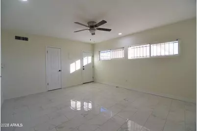 4155 W Whitton Avenue, Phoenix, AZ 85019 - Photo 17