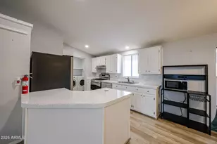 10951 N 91st Ave, Peoria, AZ 85345 - Photo 13