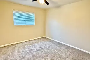 1214 E Las Palmaritas Dr, Phoenix, AZ 85020 - Photo 13