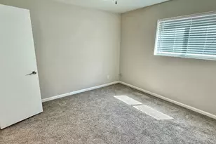 1214 E Las Palmaritas Dr, Phoenix, AZ 85020 - Photo 19