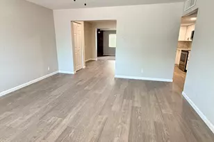 1214 E Las Palmaritas Dr, Phoenix, AZ 85020 - Photo 15