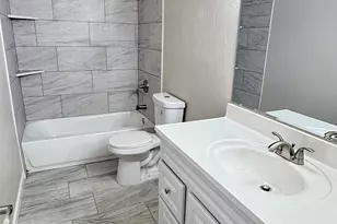 1214 E Las Palmaritas Dr, Phoenix, AZ 85020 - Photo 17