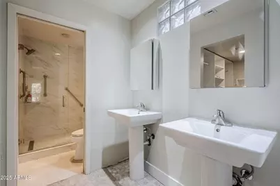 4225 N 21st Street #22, Phoenix, AZ 85016 - Photo 15