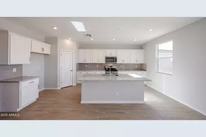 22969 W Monona Lane, Surprise, AZ 85387 - Photo 5