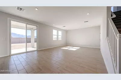 22969 W Monona Lane, Surprise, AZ 85387 - Photo 9